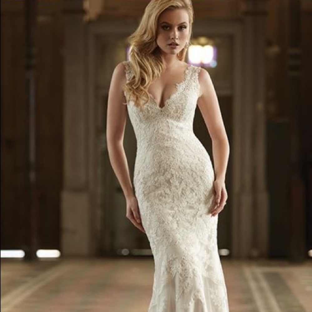 Brand new Bridal gown
